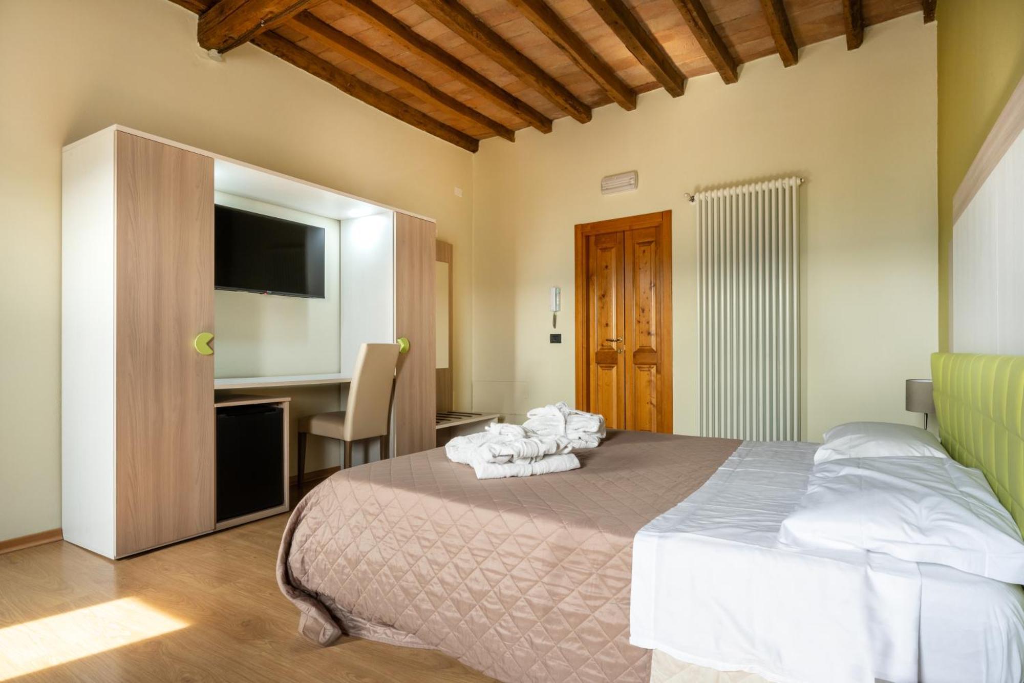 Castello Di Marano Sul Panaro - Room & Breakfast Екстериор снимка