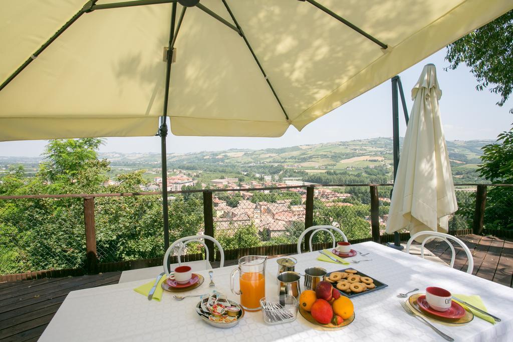 Castello Di Marano Sul Panaro - Room & Breakfast Екстериор снимка